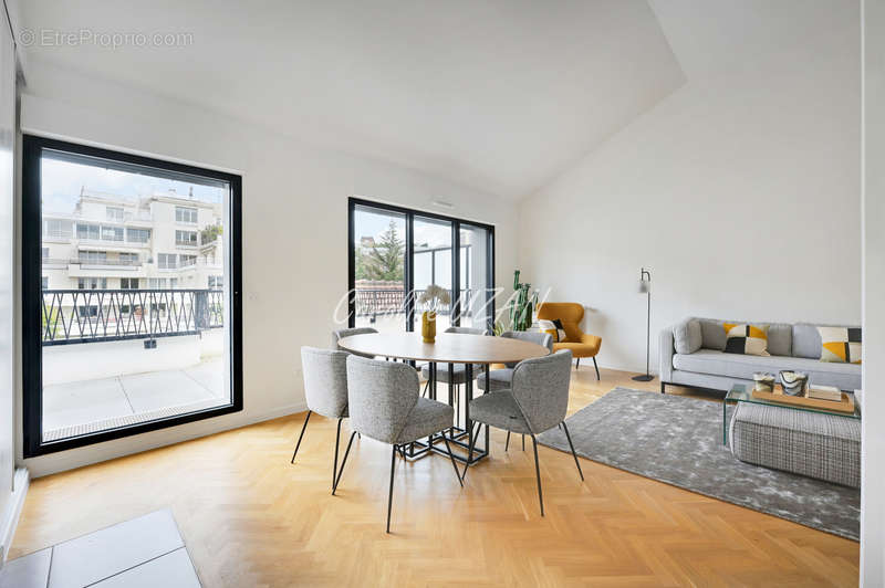 Appartement à SURESNES