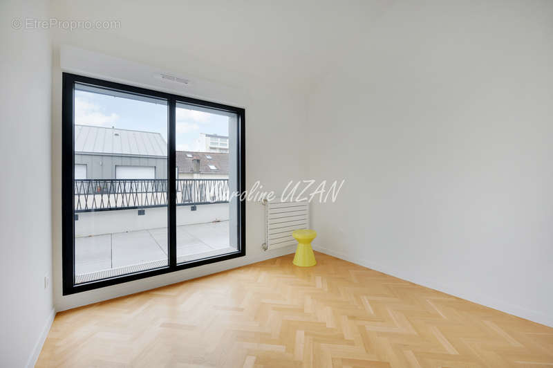 Appartement à SURESNES