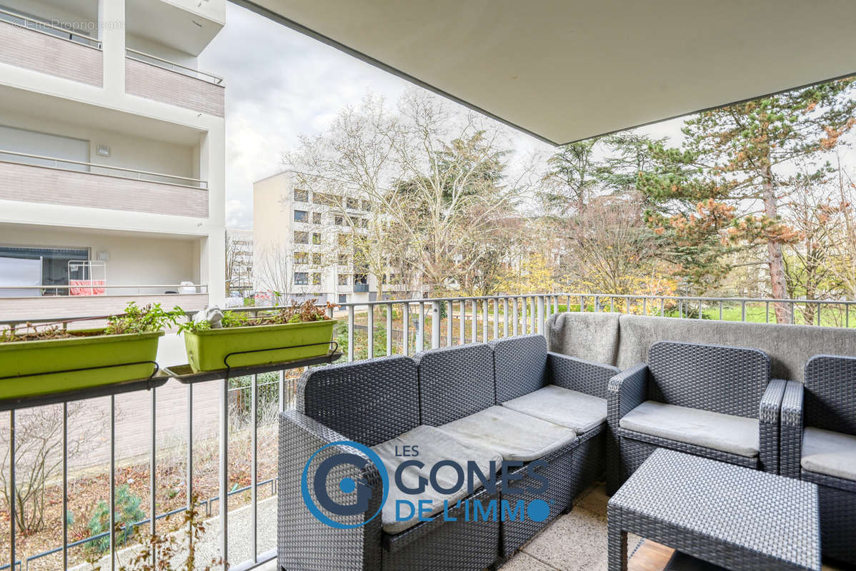 Appartement à LYON-9E