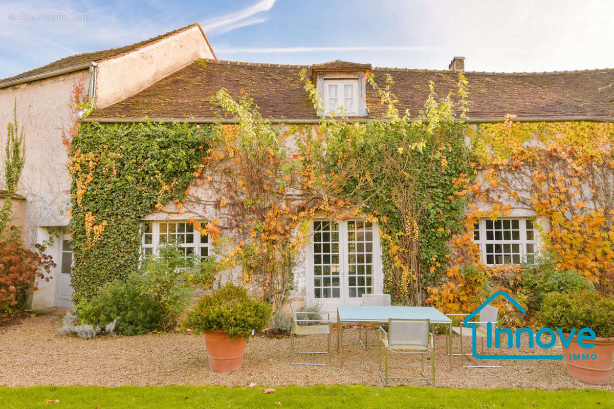 Maison à FEUCHEROLLES