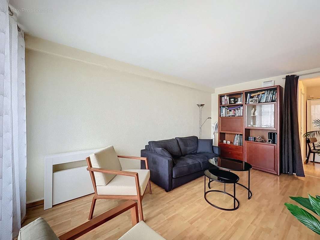 Appartement à MAISONS-ALFORT