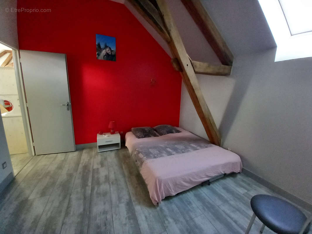 Appartement à SAINT-LEGER-DES-VIGNES