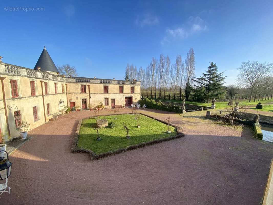 Maison à THOUARS