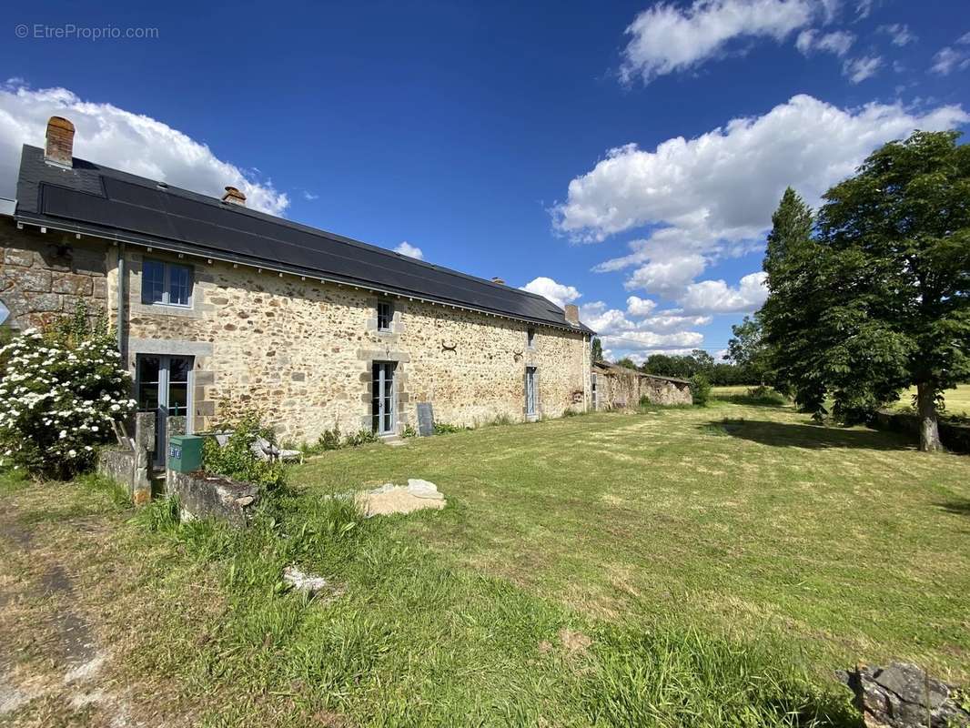 Maison à THOUARS