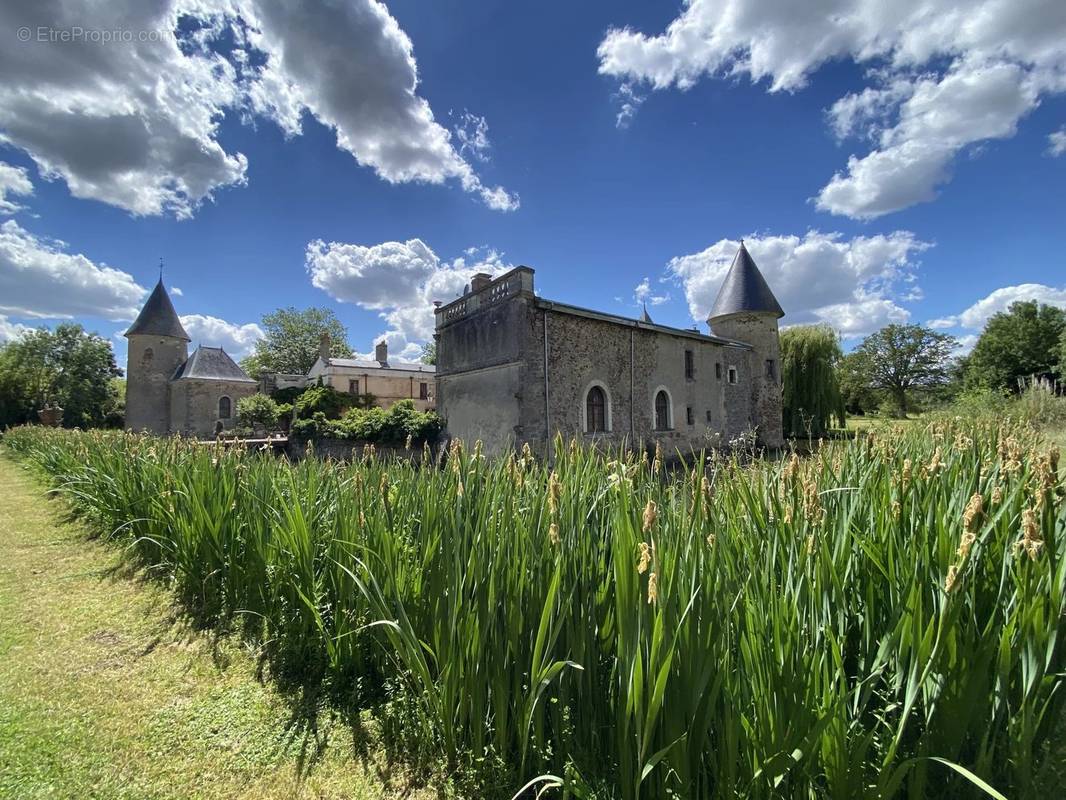 Maison à THOUARS