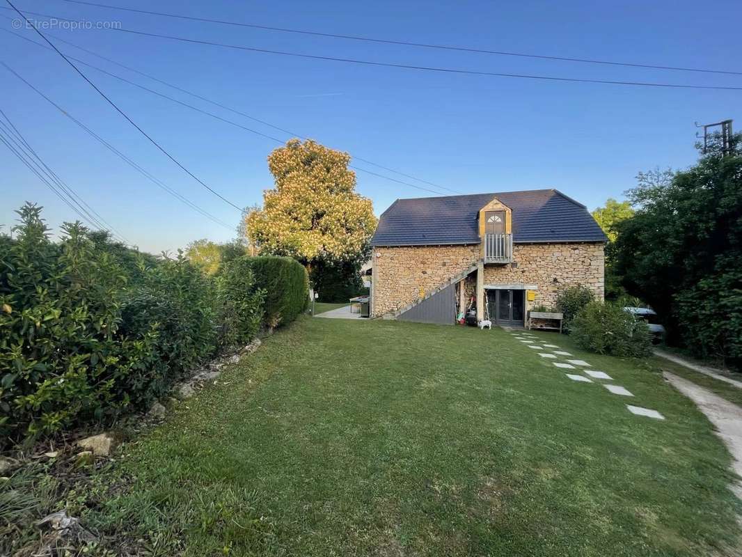 Maison à SAINT-CIRQ-MADELON