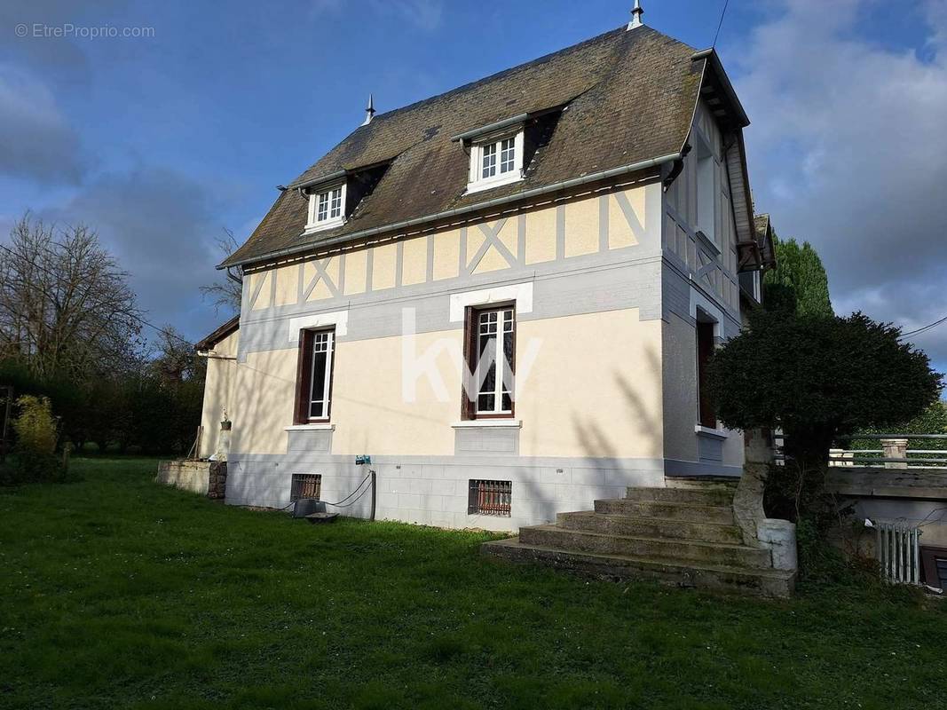 Maison à BOUTTENCOURT