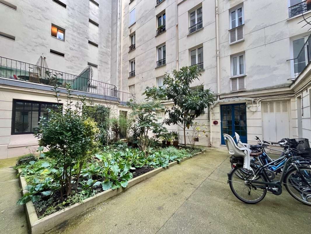 Appartement à PARIS-19E