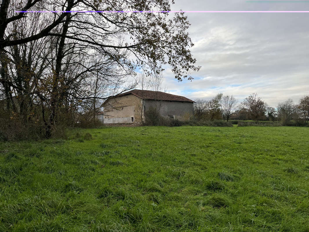 Maison à ROUMAZIERES-LOUBERT