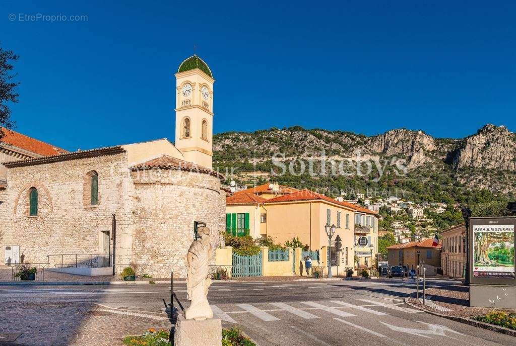 Appartement à BEAULIEU-SUR-MER