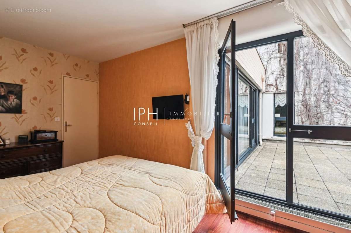 Appartement à NANTERRE