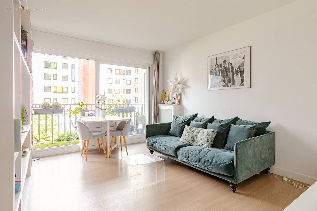 Appartement à ISSY-LES-MOULINEAUX