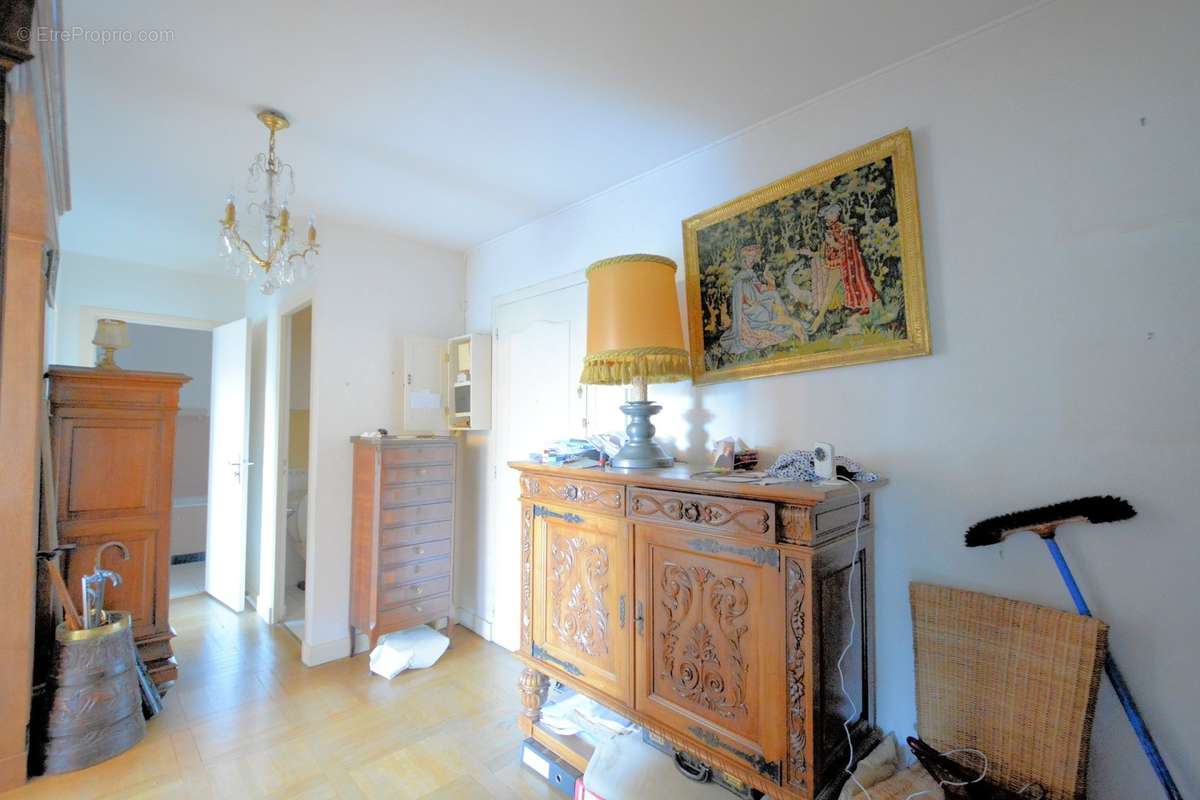 Appartement à SAINT-MAUR-DES-FOSSES