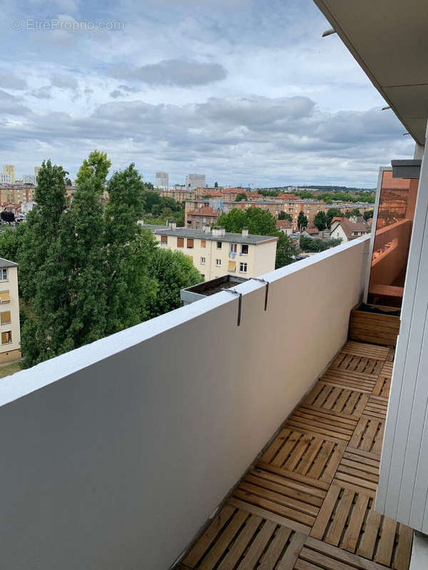 Appartement à SAINT-DENIS