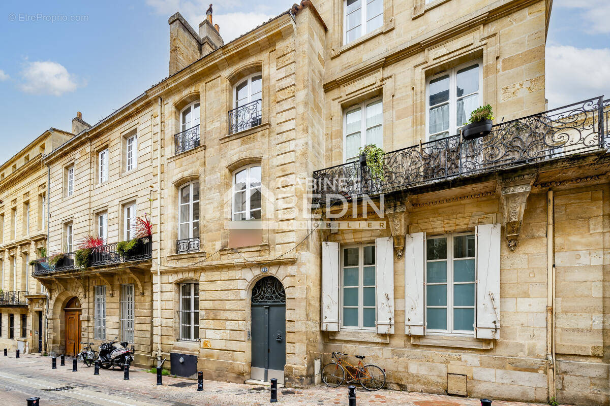 Appartement à BORDEAUX