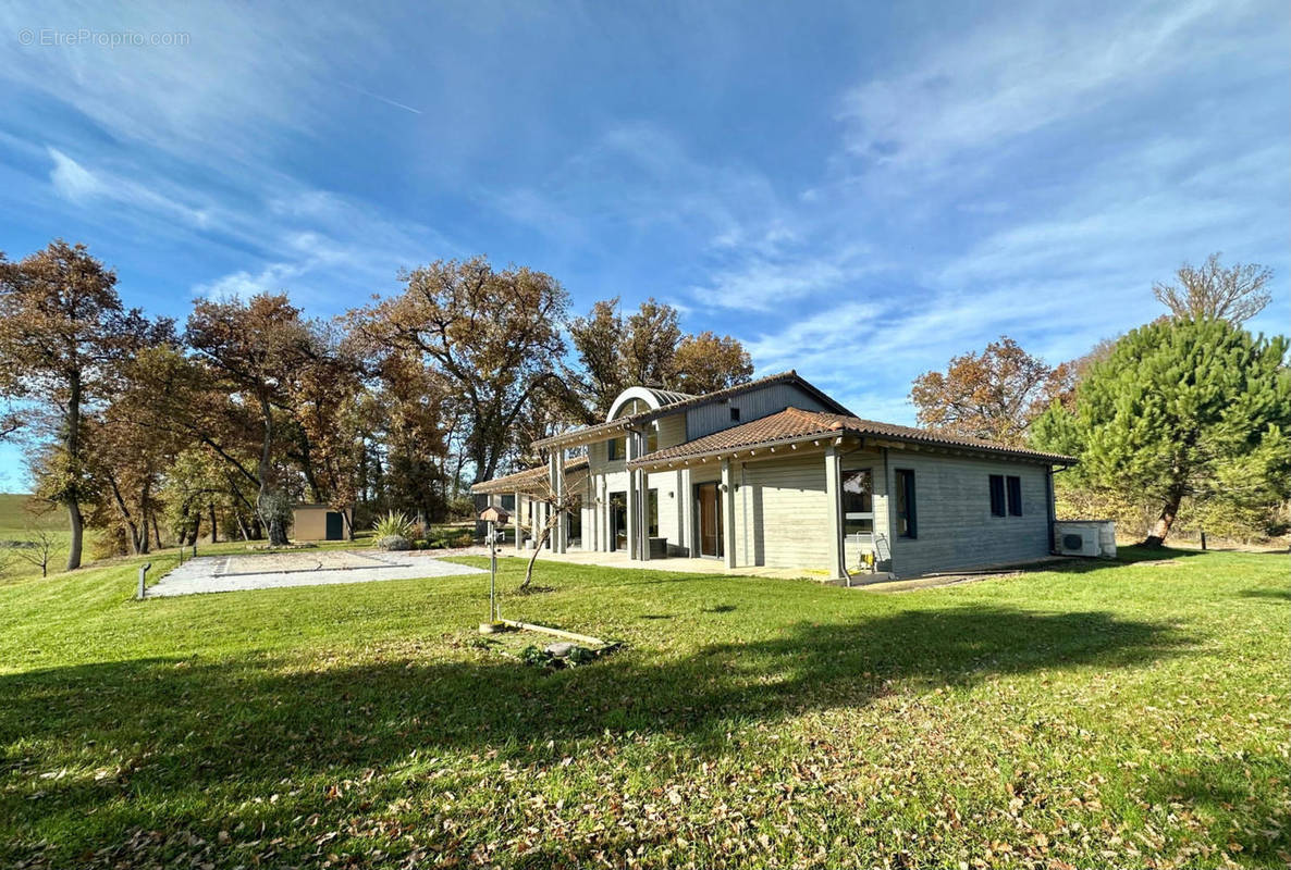 à vendre maison ossature bois avec piscine - Maison à MAUVEZIN