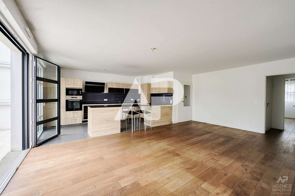 Appartement à RUEIL-MALMAISON