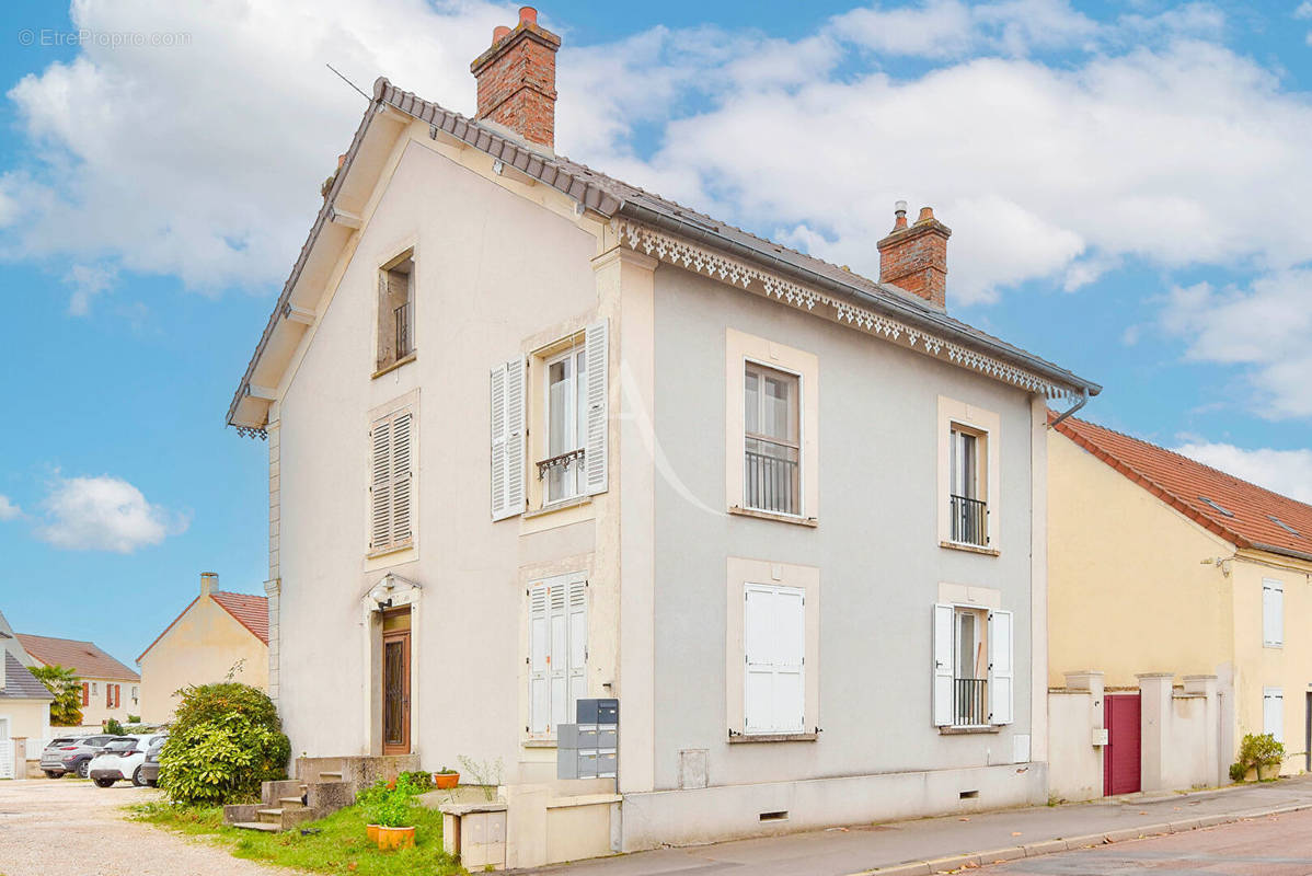 Appartement à MORMANT