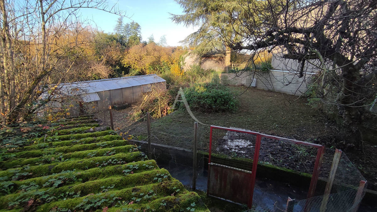 Terrain à LA MEMBROLLE-SUR-LONGUENEE