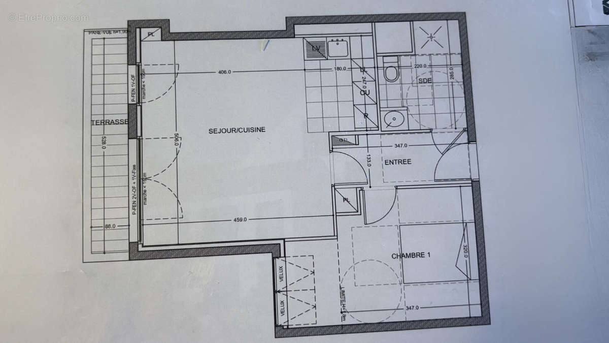 Appartement à SAINT-PIERRE-DU-PERRAY