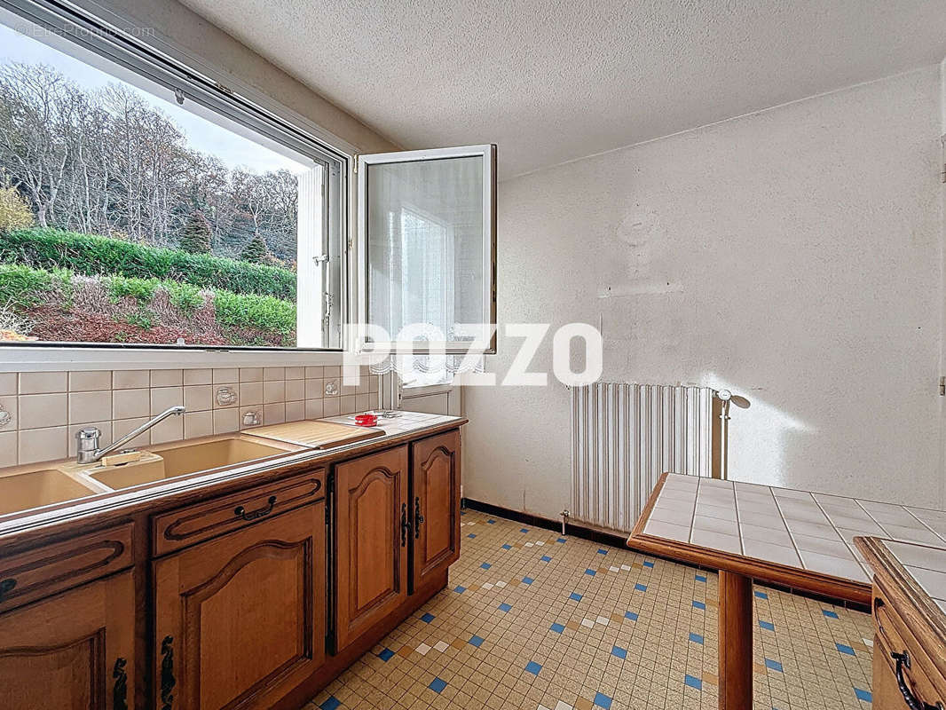 Appartement à JULLOUVILLE