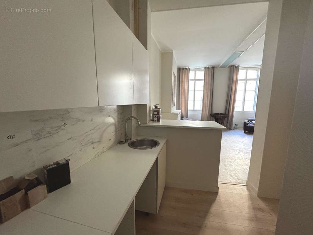 Appartement à BORDEAUX