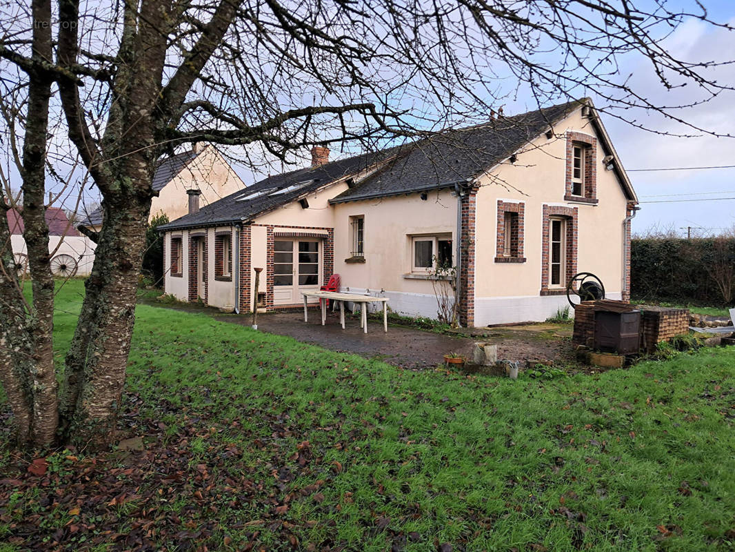 Maison à LA LOUPE