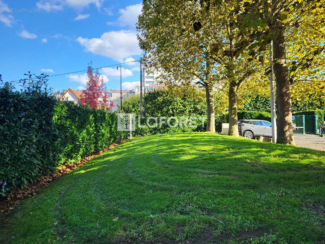 Appartement à RUEIL-MALMAISON