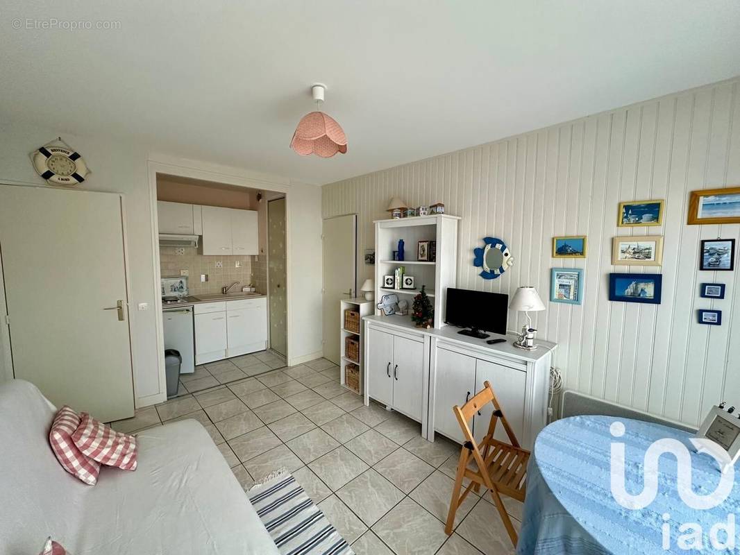 Photo 1 - Appartement à COURSEULLES-SUR-MER