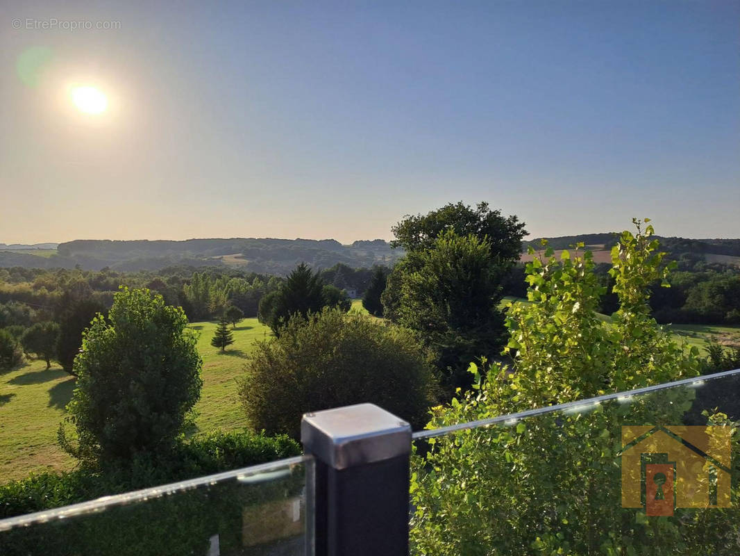 Appartement à FOULAYRONNES