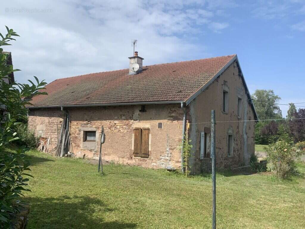 Maison à MOFFANS-ET-VACHERESSE