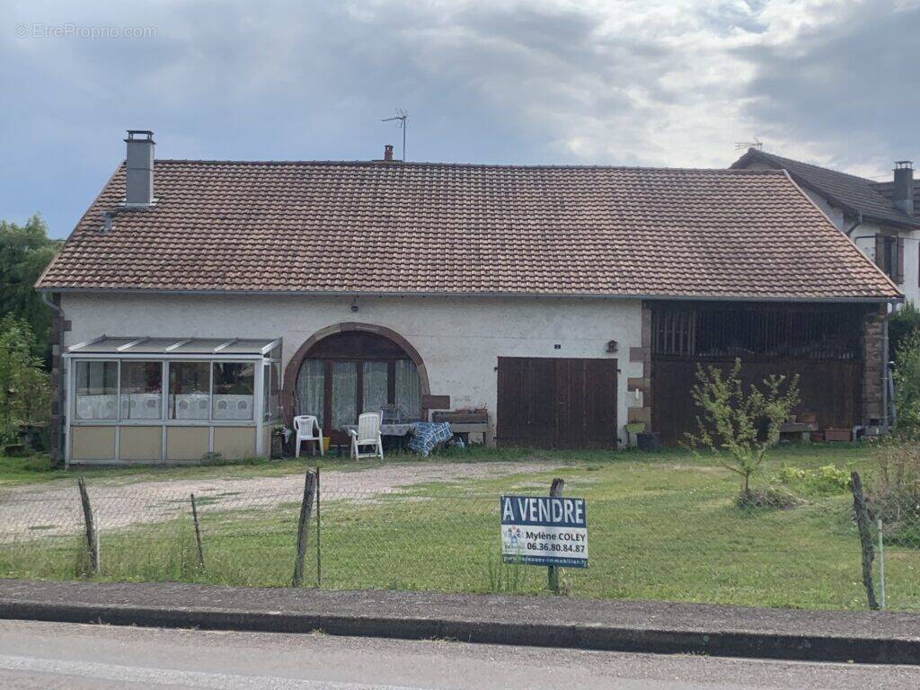 Maison à MOFFANS-ET-VACHERESSE