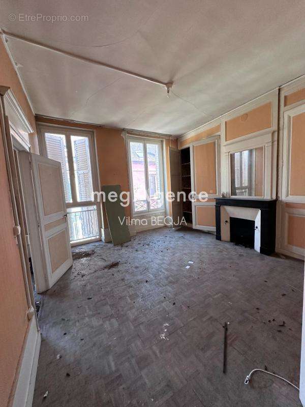 Appartement à SENS