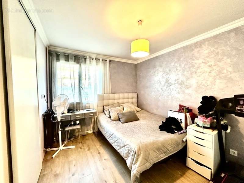 Appartement à MARSEILLE-10E