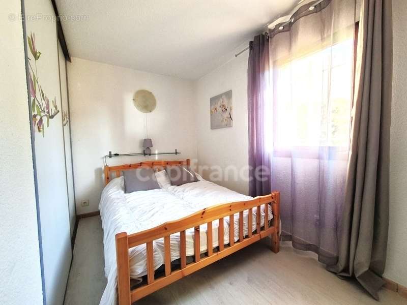 Appartement à SIX-FOURS-LES-PLAGES