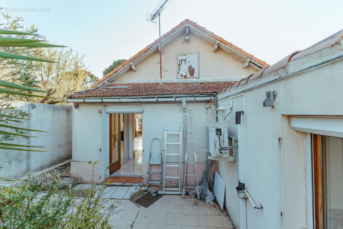 Maison à MARSEILLE-9E