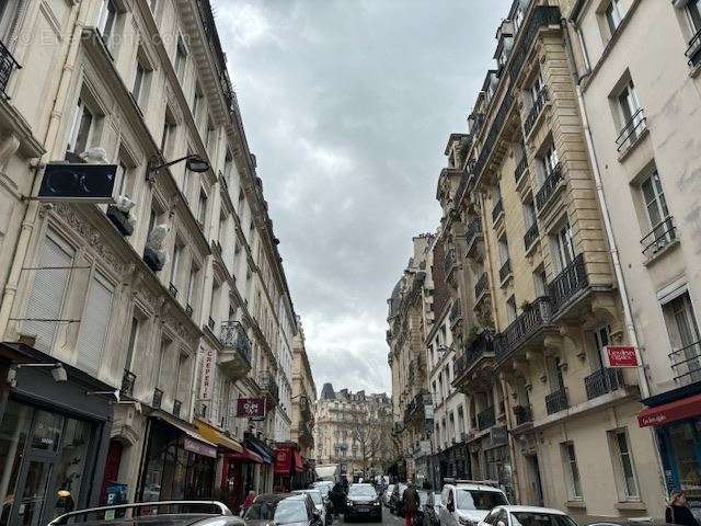 Appartement à PARIS-6E