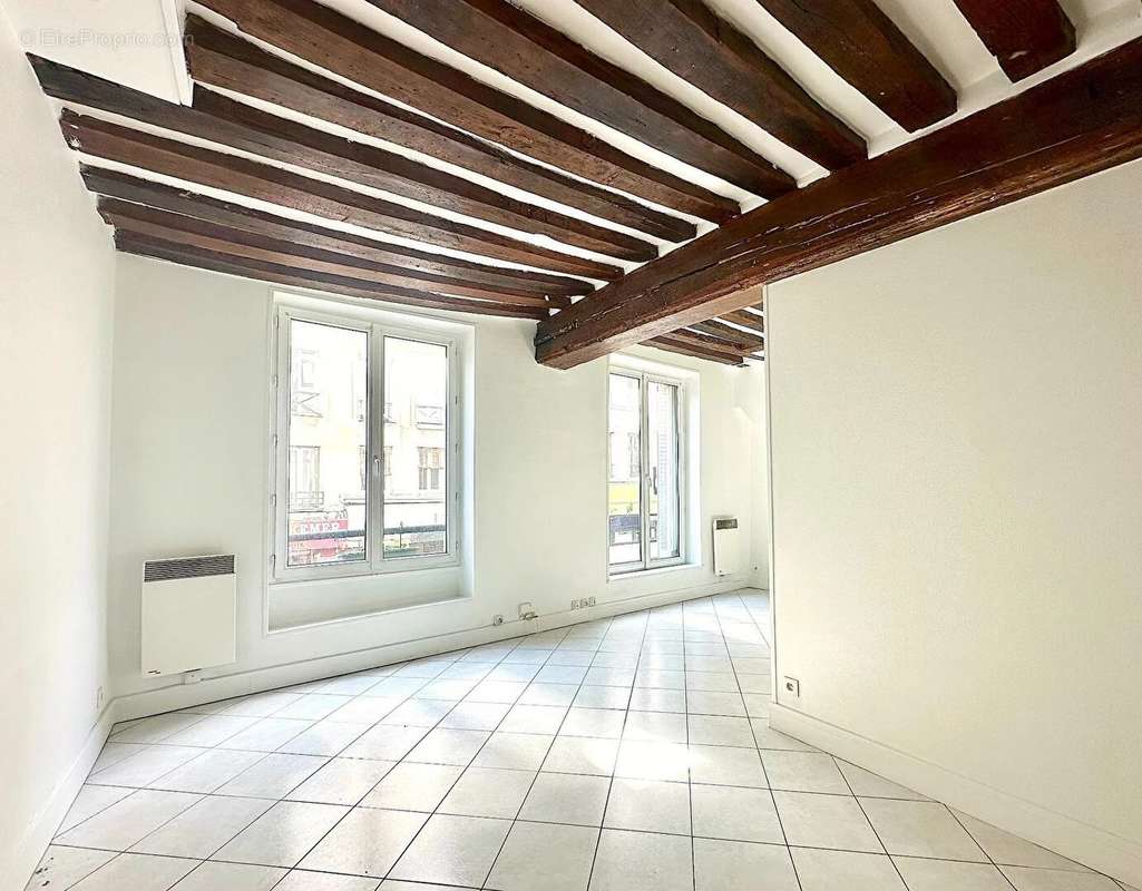 Appartement à PARIS-9E