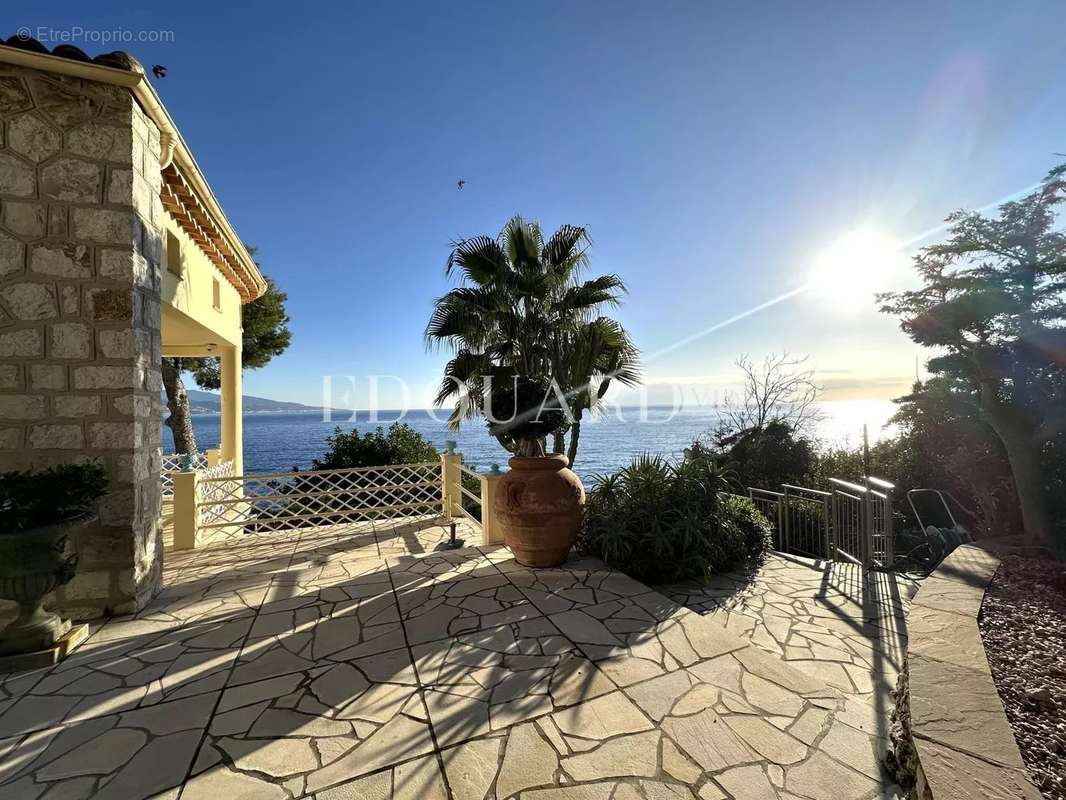 Maison à ROQUEBRUNE-CAP-MARTIN