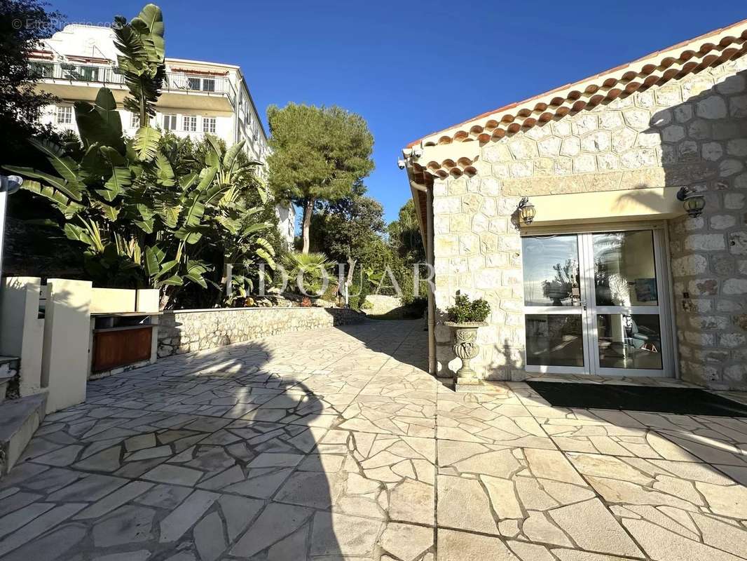 Maison à ROQUEBRUNE-CAP-MARTIN