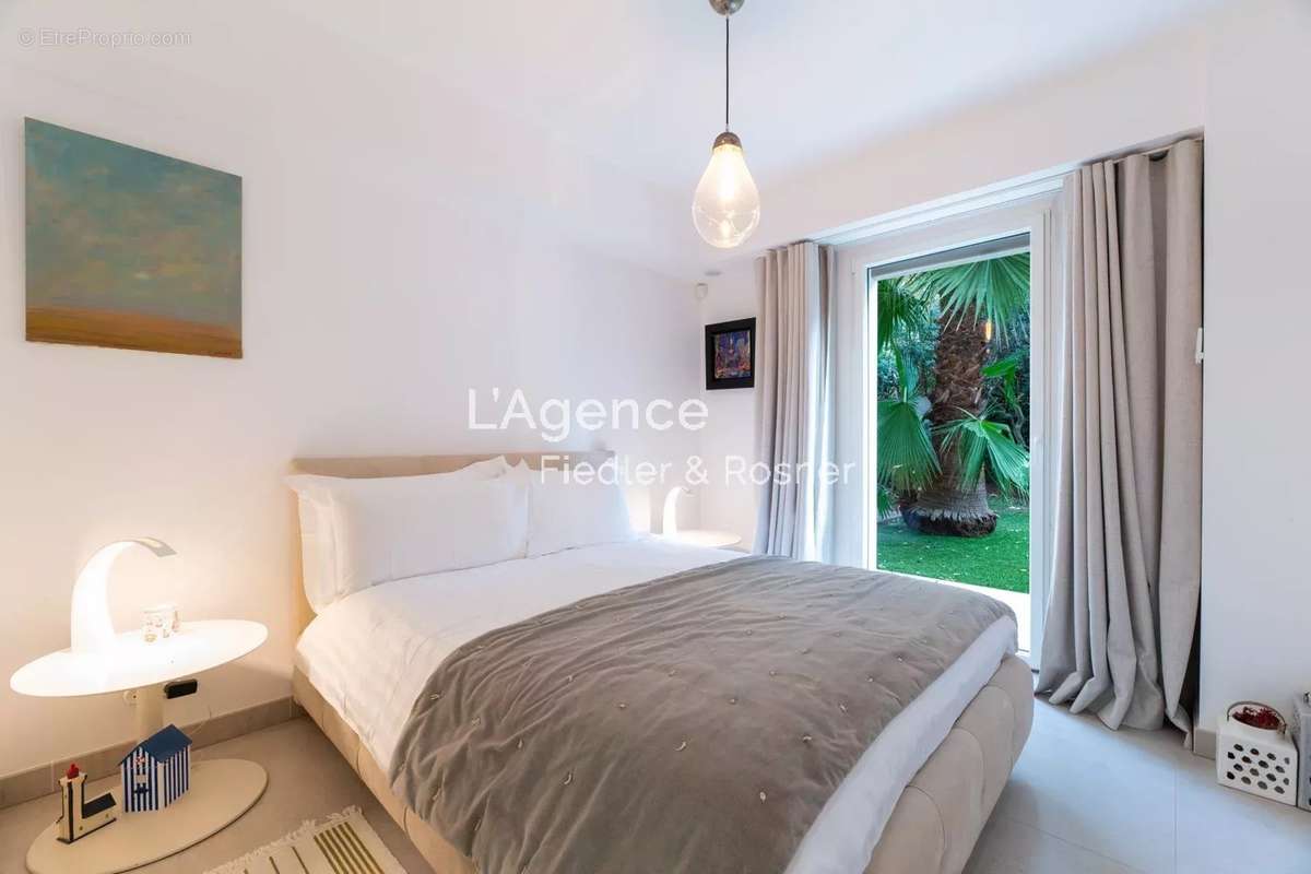 Appartement à SAINT-TROPEZ