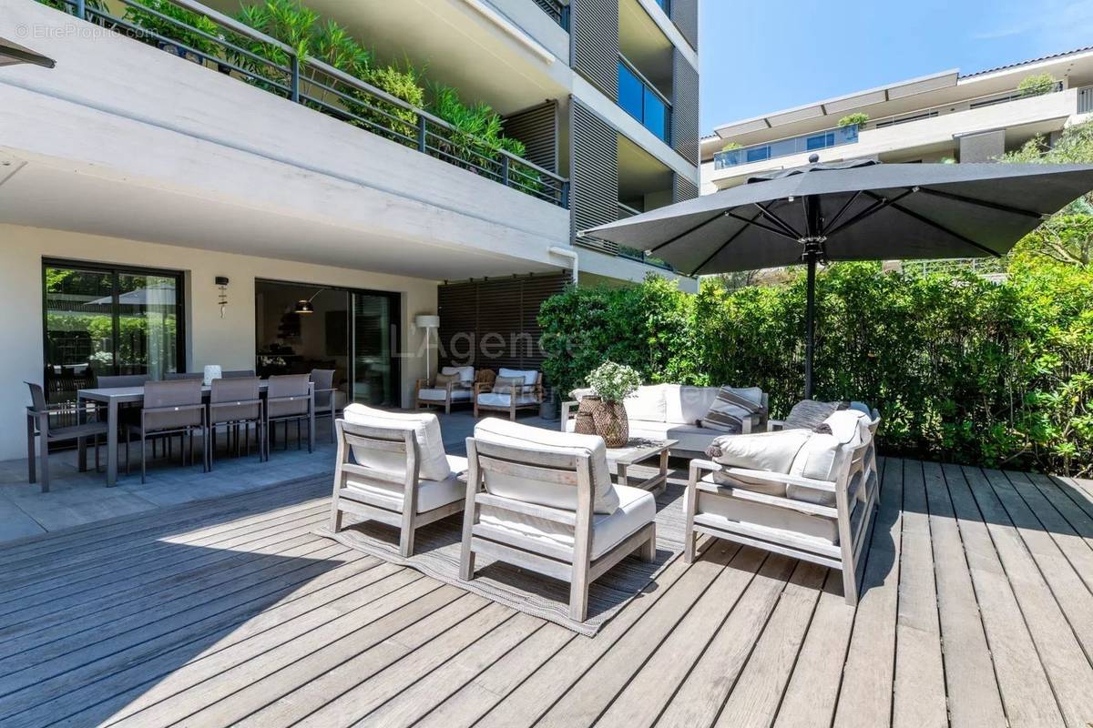 Appartement à SAINT-TROPEZ