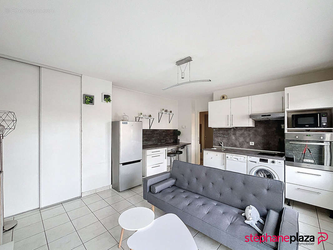 Appartement à LYON-8E