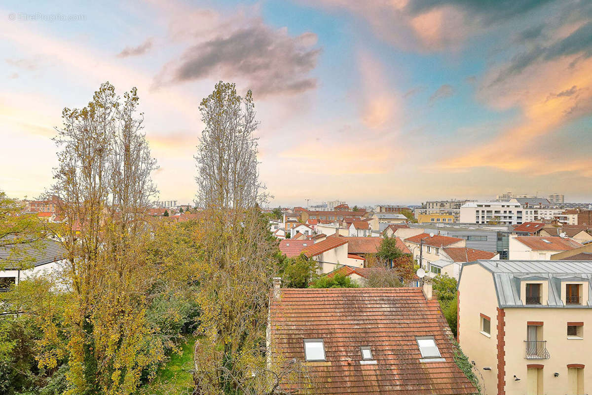 Appartement à COLOMBES