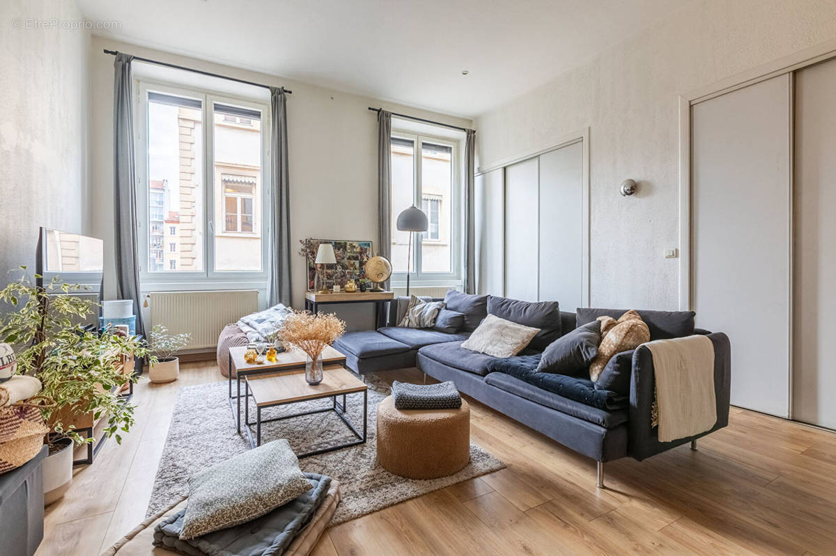 Appartement à LYON-9E