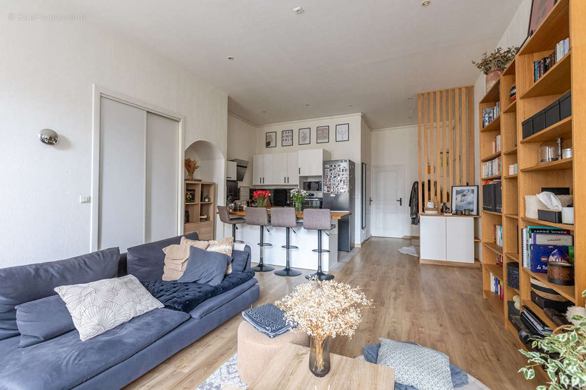 Appartement à LYON-9E