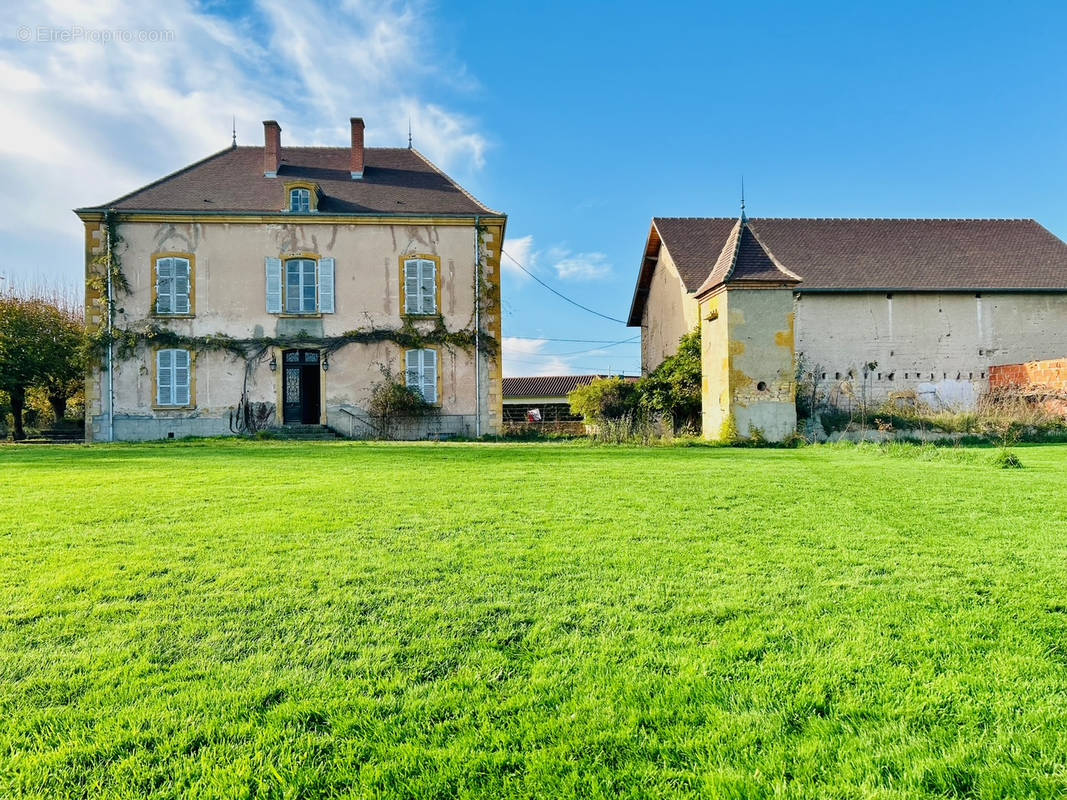 Maison à MELAY