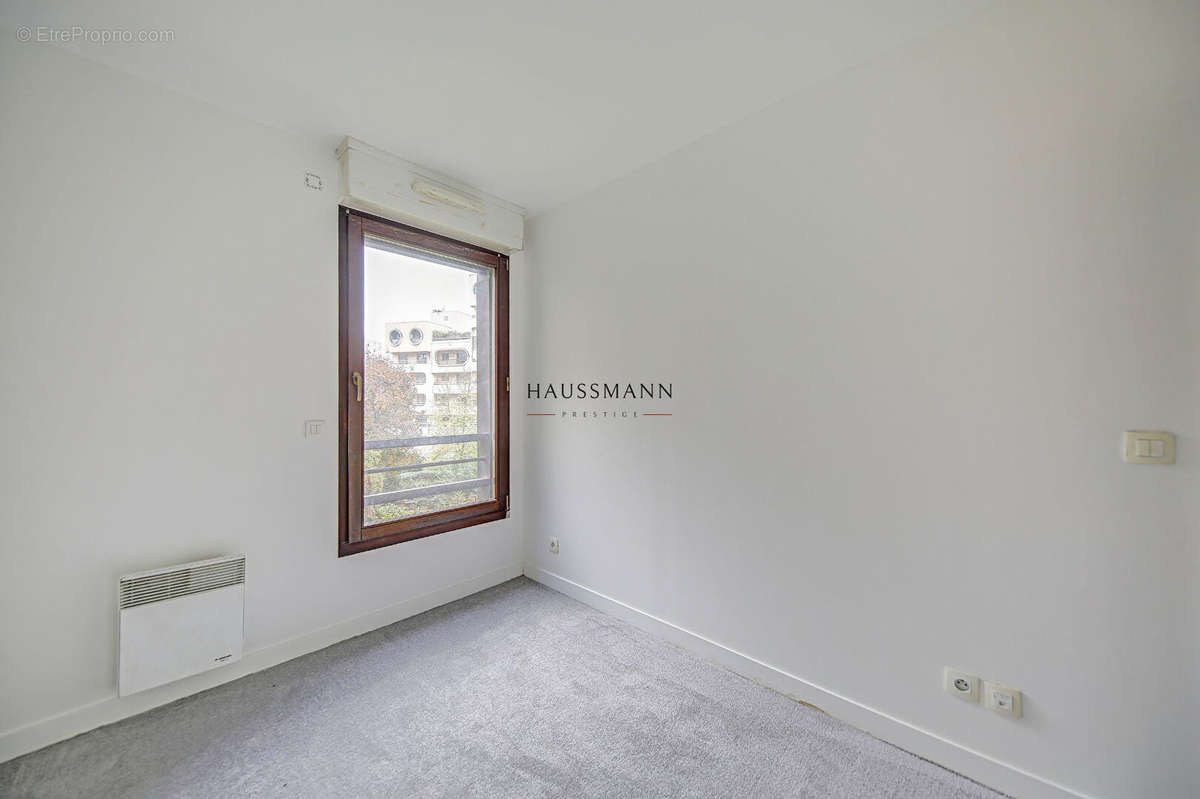 Appartement à PARIS-19E