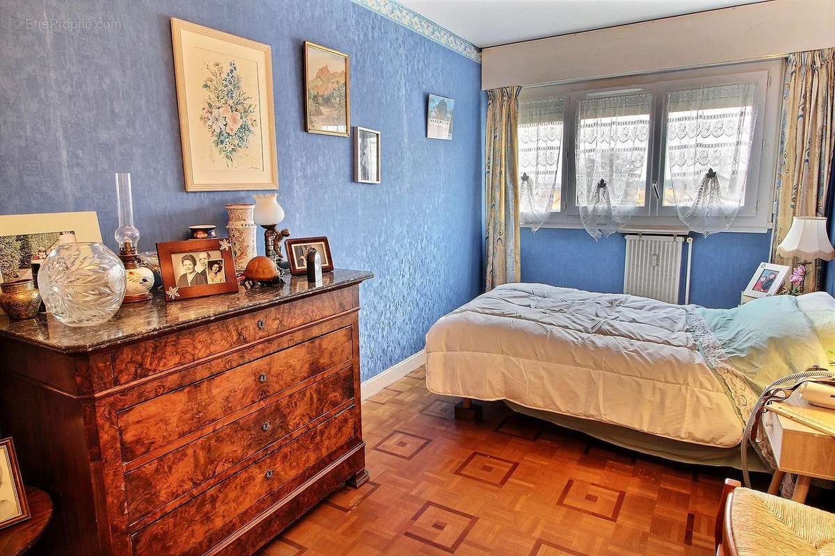 Appartement à LIMEIL-BREVANNES