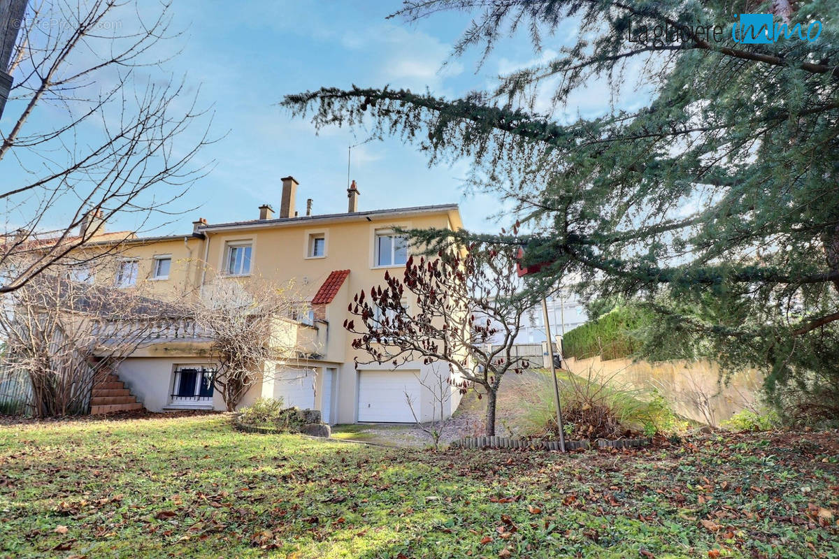 Maison à CLERMONT-FERRAND